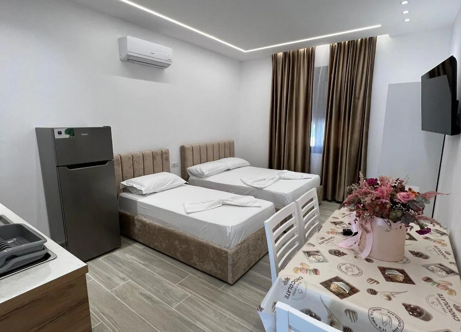 Niks Apartments Vlorë